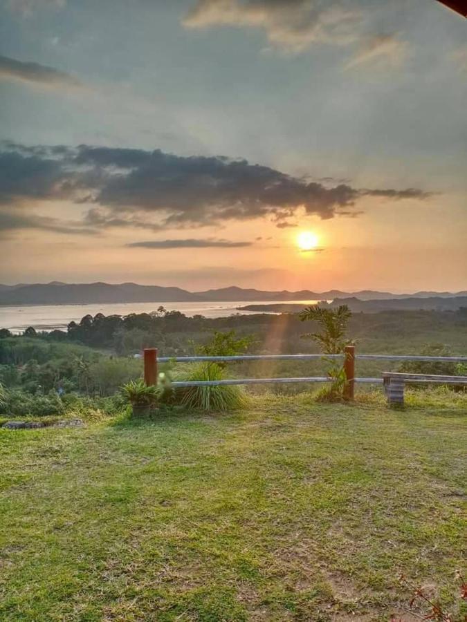 Koh Yaonoi Sunset Sea View Resort Ко Яо Ной Екстериор снимка